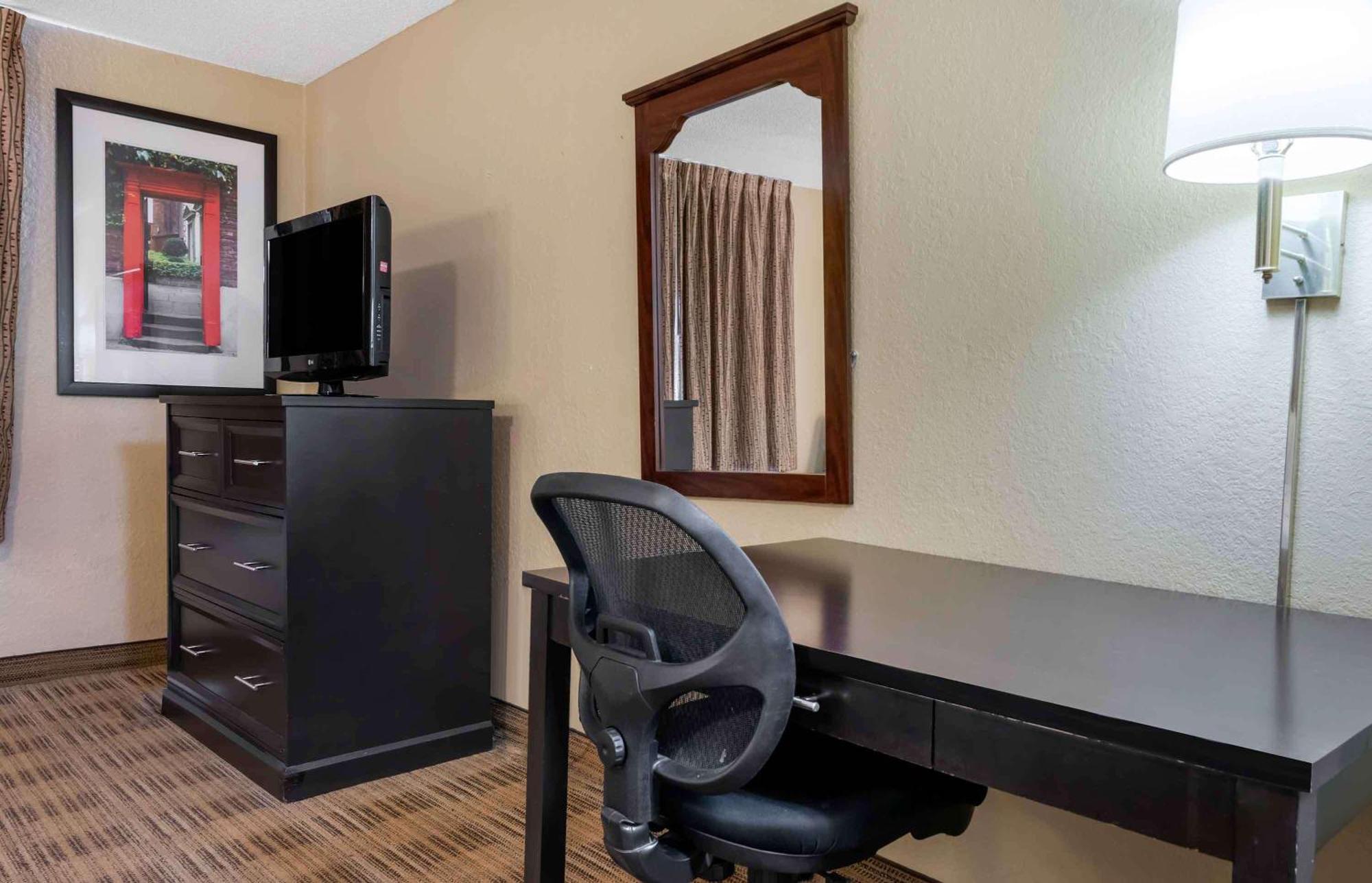 Extended Stay America Select Suites - Jacksonville - Lenoir Avenue East Екстер'єр фото