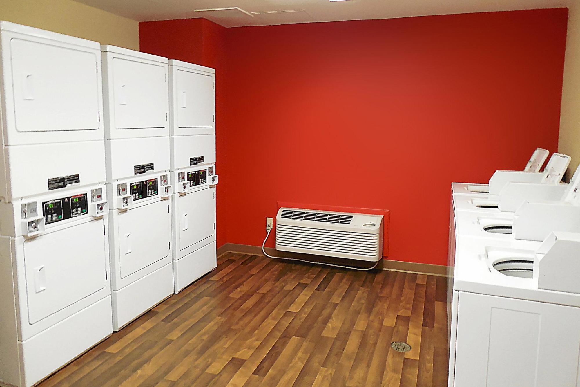 Extended Stay America Select Suites - Jacksonville - Lenoir Avenue East Екстер'єр фото